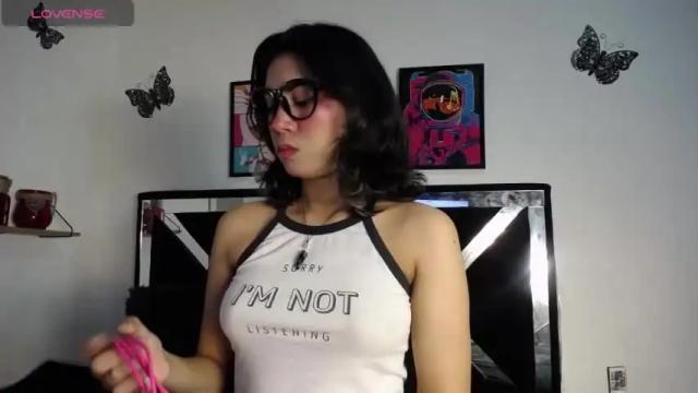 Image 6 of selin_celikk Stream on Chaturbate on 12 months ago