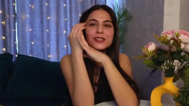 Image 11 of selin_levantin Stream on Chaturbate on 13 months ago