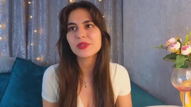 Image 12 of selin_levantin Stream on Chaturbate on 12 months ago