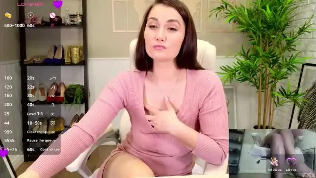 Image 8 of selinesole_ Stream on Chaturbate on 19 days ago