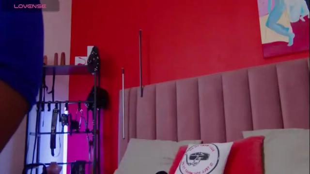 Image 10 of sellashine Stream on Chaturbate on 1 month ago
