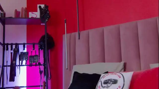 Image 12 of sellashine Stream on Chaturbate on 1 month ago