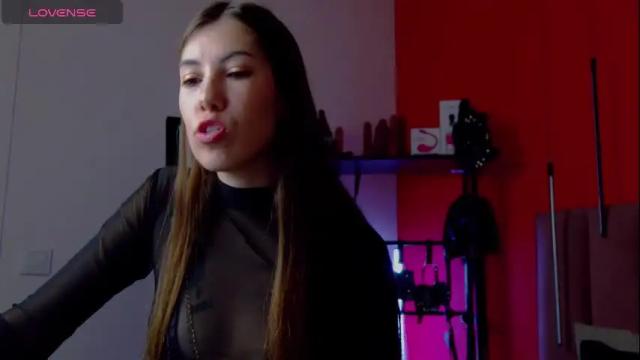 Image 4 of sellashine Stream on Chaturbate on 16 days ago