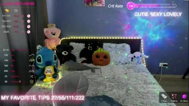 Image 3 of semurmur Stream on Chaturbate on 1 month ago