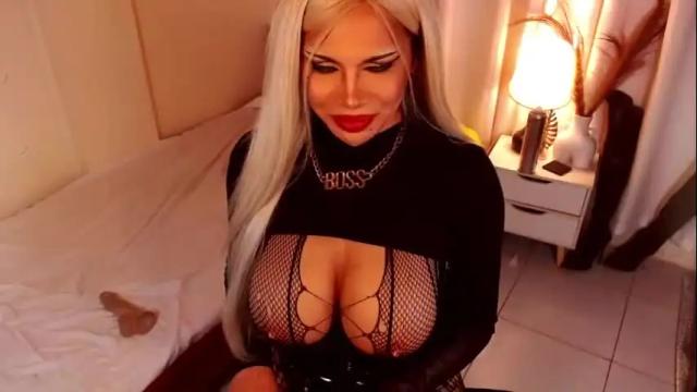 Image 11 of sensational_diva Stream on Chaturbate on 15 days ago