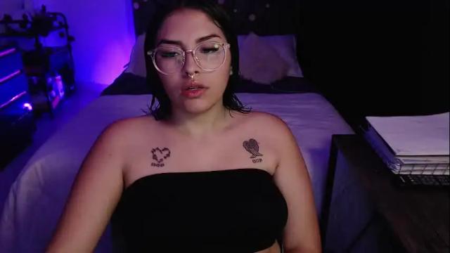 Image 2 of sensual_flame Stream on Chaturbate on 1 month ago