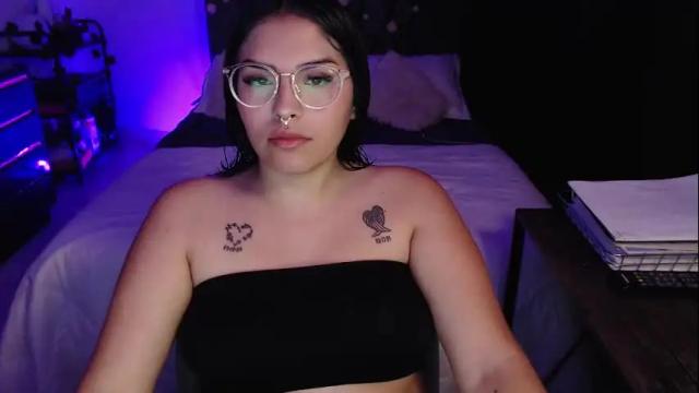 Image 3 of sensual_flame Stream on Chaturbate on 1 month ago