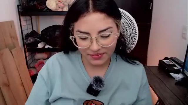 Image 8 of sensual_flame Stream on Chaturbate on 1 month ago