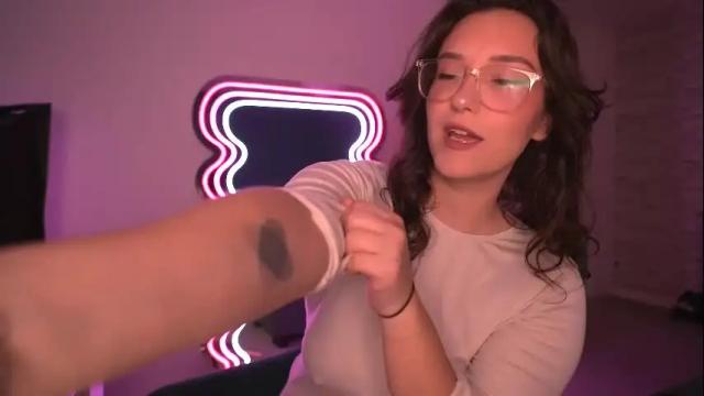 Thumbnail 3, sensual_jassmine's Stream at Chaturbate, 1 month ago