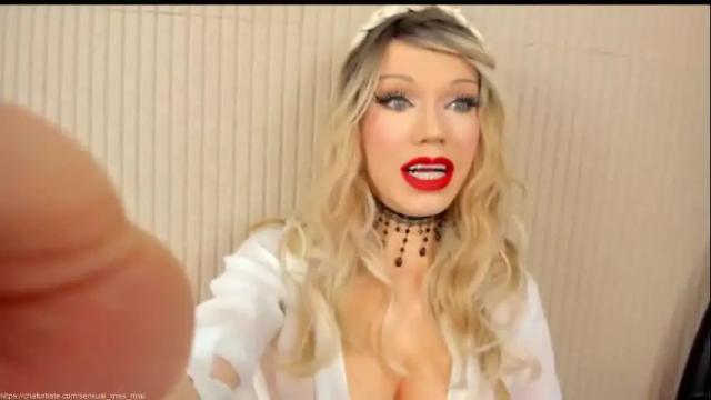 Image 6 of sensual_miss_mia Stream on Chaturbate on 25 days ago