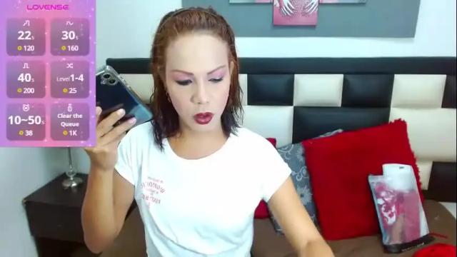 Image 6 of sensual_natalie Stream on Chaturbate on 1 month ago