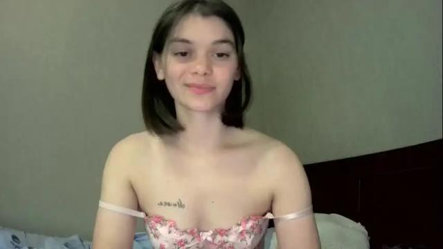 Image 3 of sensual_olivia Stream on Chaturbate on 28 days ago