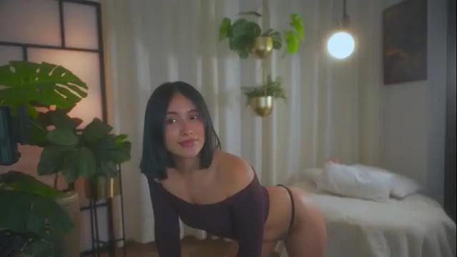 Image 2 of sensualcherry_ Stream on Chaturbate on 18 days ago