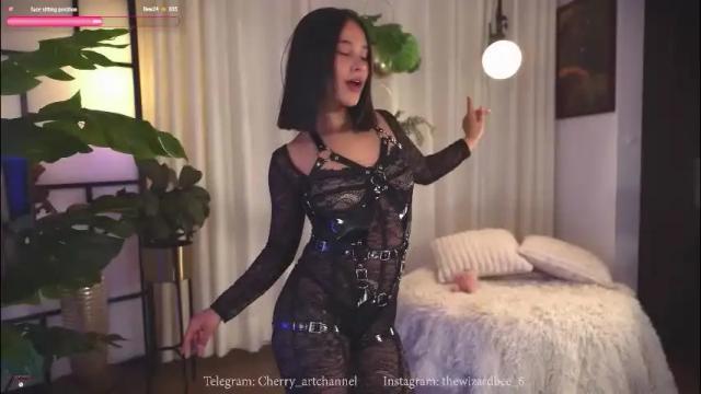 Image 7 of sensualcherry_ Stream on Chaturbate on 3 months ago