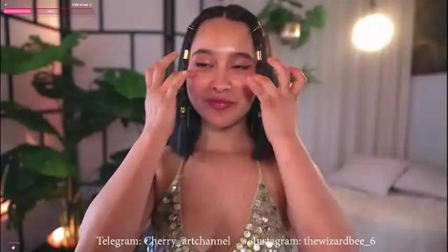 Image 7 of sensualcherry_ Stream on Chaturbate on 2 months ago