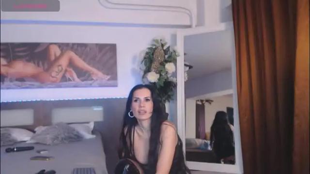 Image 12 of sensualhallie Stream on Chaturbate on 1 month ago