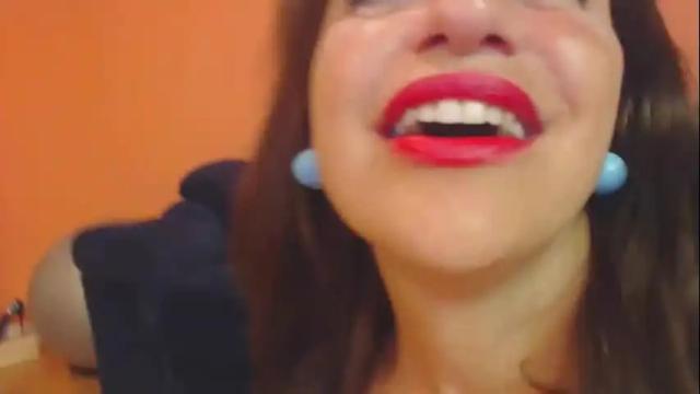 Image 11 of sensualmyra Stream on Chaturbate on 22 days ago