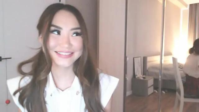 Image 8 of sensualonyou Stream on Chaturbate on 15 months ago