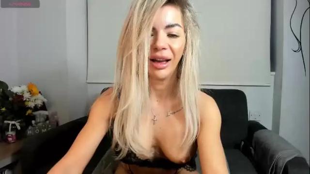 Image 10 of senzual_naughtyx Stream on Chaturbate on 14 days ago