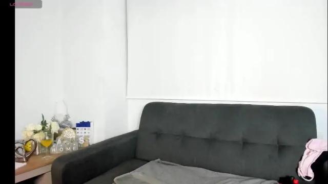 Image 12 of senzual_naughtyx Stream on Chaturbate on 1 month ago