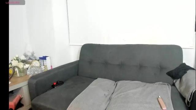 Image 7 of senzual_naughtyx Stream on Chaturbate on 11 days ago