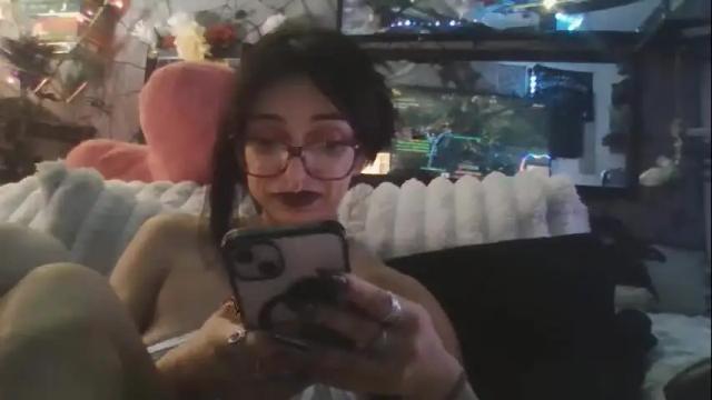Image 8 of sequoia8888 Stream on Chaturbate on 2 months ago