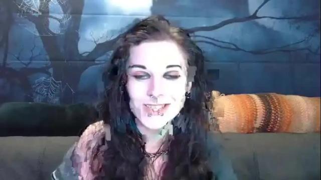 Image 4 of seraphinmunster Stream on Chaturbate on 15 months ago