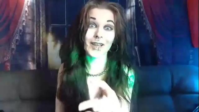 Image 12 of seraphinmunster Stream on Chaturbate on 22 days ago