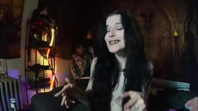 Image 11 of seraphinmunster Stream on Chaturbate on 2 months ago