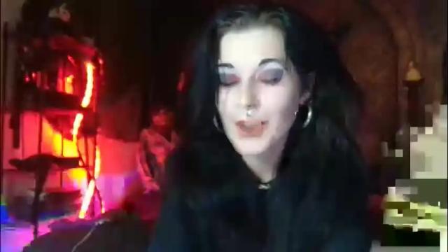 Thumbnail 1, seraphinmunster's Stream at Chaturbate, 2 months ago