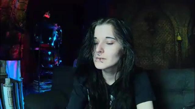 Image 11 of seraphinmunster Stream on Chaturbate on 1 month ago