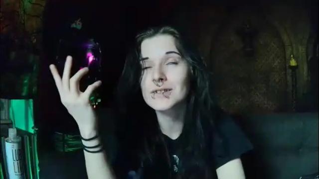 Image 12 of seraphinmunster Stream on Chaturbate on 1 month ago
