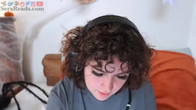 Image 11 of serareads Stream on Chaturbate on 5 days ago