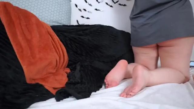 Image 11 of serareads Stream on Chaturbate on 1 day ago