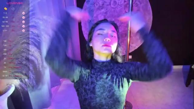 Image 2 of sereia_7777 Stream on Chaturbate on 20 days ago