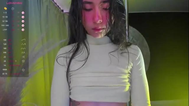 Image 2 of sereia_7777 Stream on Chaturbate on 11 days ago