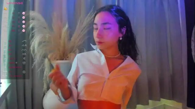 Image 8 of sereia_7777 Stream on Chaturbate on 4 days ago