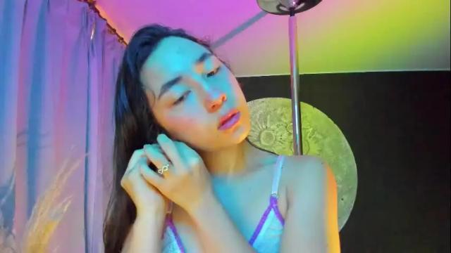 Image 2 of sereia_7777 Stream on Chaturbate on 4 months ago