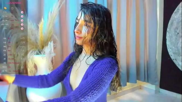 Image 2 of sereia_7777 Stream on Chaturbate on 4 months ago