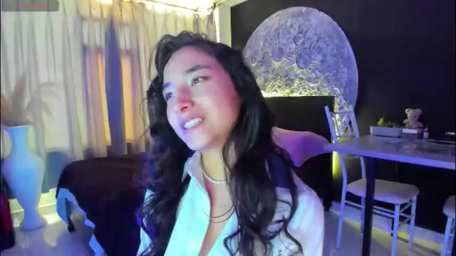 Image 2 of sereia_7777 Stream on Chaturbate on 1 month ago