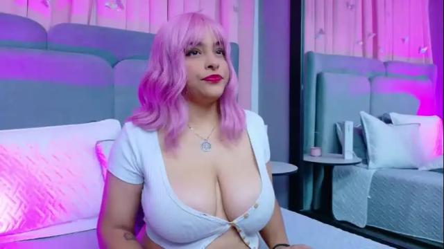 Image 3 of serena_15 Stream on Chaturbate on 29 days ago