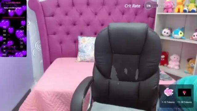 Image 4 of serena_jameson Stream on Chaturbate on 21 months ago