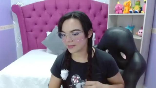 Image 6 of serena_jameson Stream on Chaturbate on 21 months ago