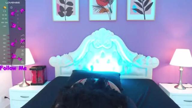 Image 6 of serenaanderson Stream on Chaturbate on 27 months ago