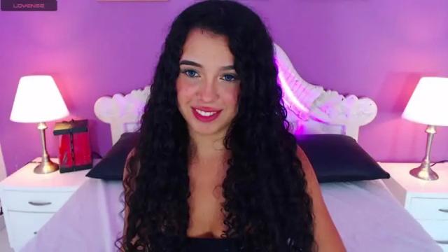 Image 10 of serenaanderson Stream on Chaturbate on 19 months ago