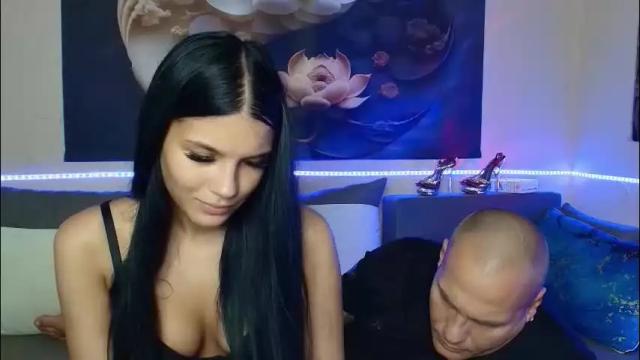 Image 6 of serenalovesryan Stream on Chaturbate on 1 month ago