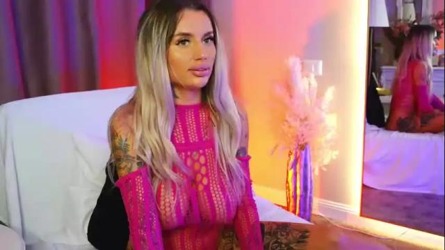 Image 10 of serenaolsen Stream on Chaturbate on 6 months ago