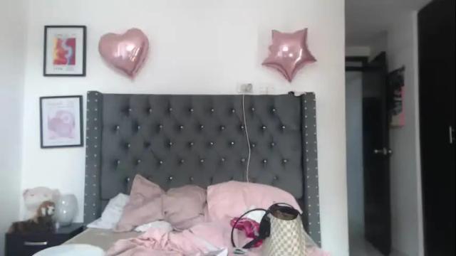 Image 2 of serenaroussee Stream on Chaturbate on 1 month ago