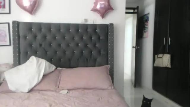 Thumbnail 1, serenaroussee's Stream at Chaturbate, 25 days ago