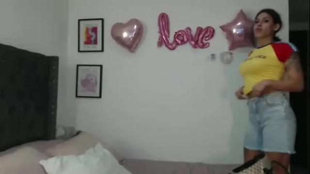 Image 7 of serenaroussee Stream on Chaturbate on 7 months ago